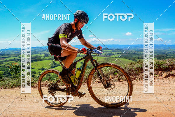 Buy your photos of the eventOURO BIKER on Fotop