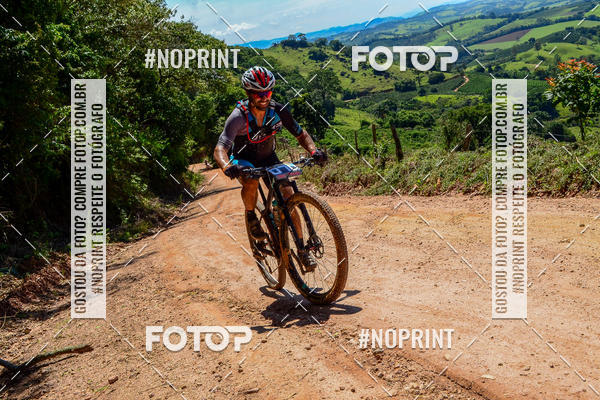 Buy your photos of the eventOURO BIKER on Fotop