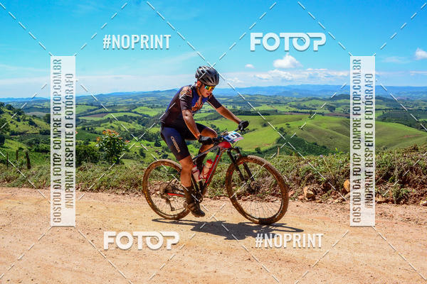 Buy your photos of the eventOURO BIKER on Fotop