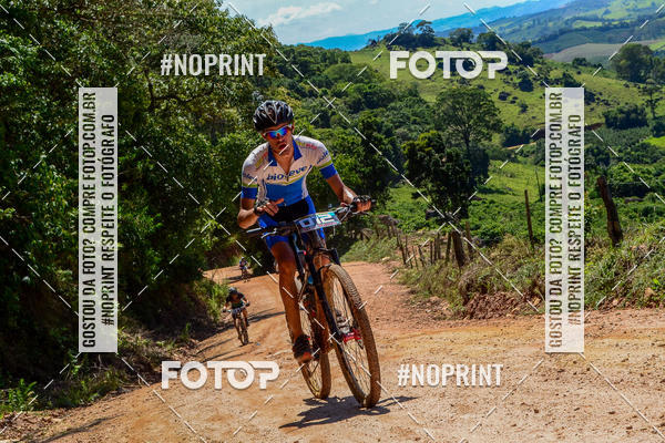 Buy your photos of the eventOURO BIKER on Fotop