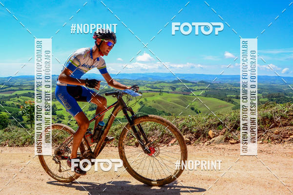 Buy your photos of the eventOURO BIKER on Fotop