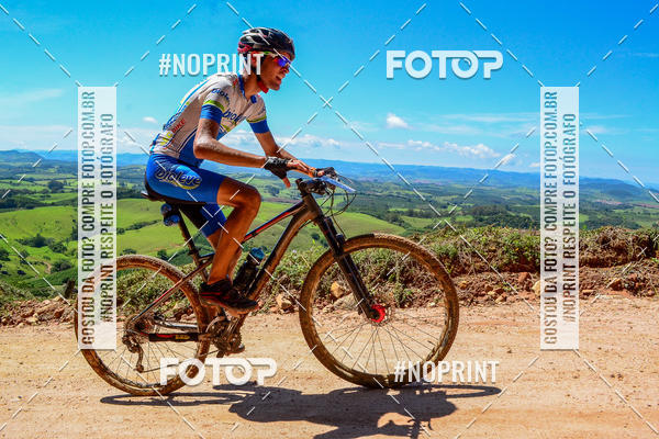 Buy your photos of the eventOURO BIKER on Fotop