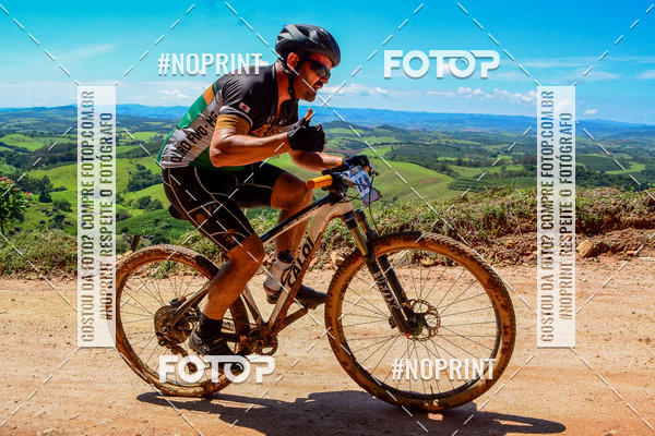 Buy your photos of the eventOURO BIKER on Fotop