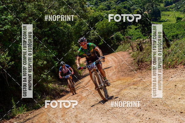 Buy your photos of the eventOURO BIKER on Fotop