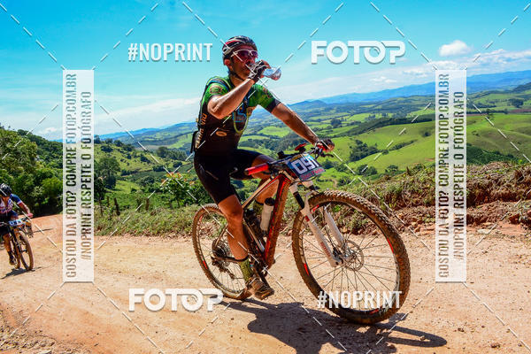 Buy your photos of the eventOURO BIKER on Fotop