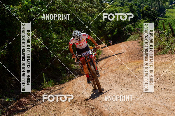 Buy your photos of the eventOURO BIKER on Fotop