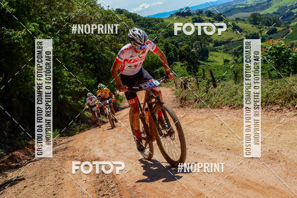 Buy your photos of the eventOURO BIKER on Fotop