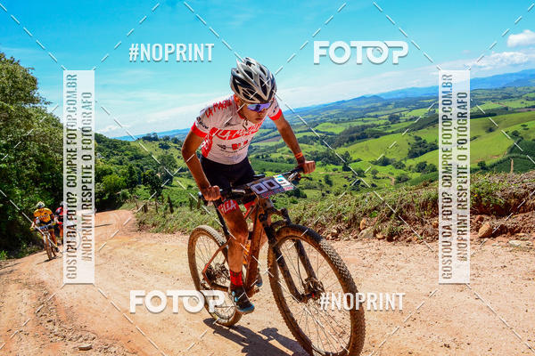 Buy your photos of the eventOURO BIKER on Fotop