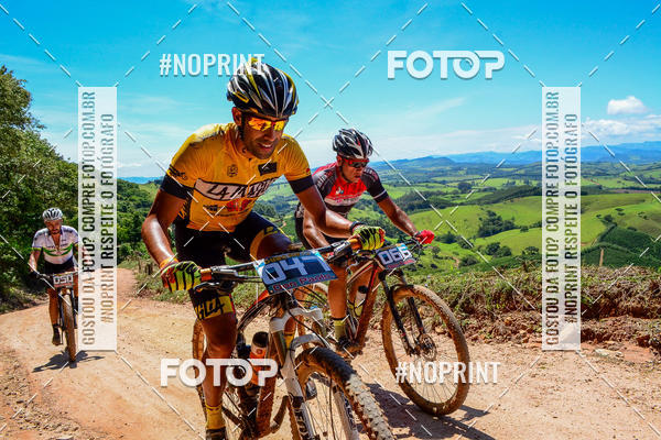 Buy your photos of the eventOURO BIKER on Fotop
