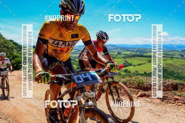 Buy your photos of the eventOURO BIKER on Fotop