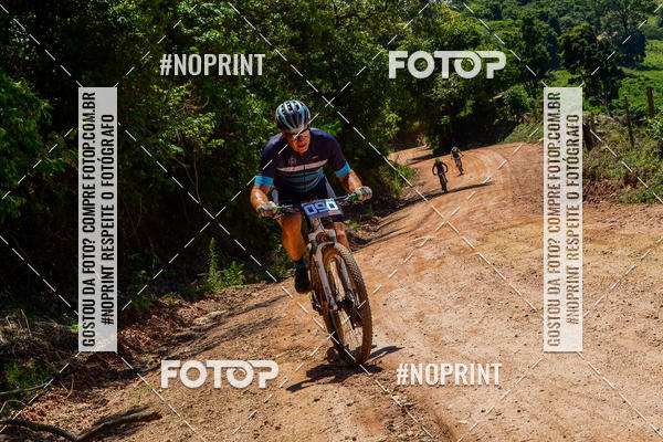 Buy your photos of the eventOURO BIKER on Fotop