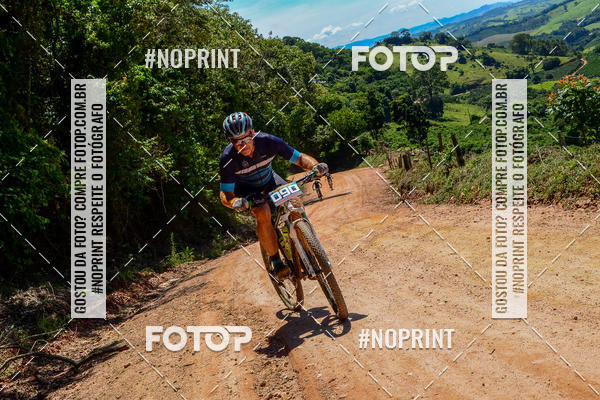 Buy your photos of the eventOURO BIKER on Fotop