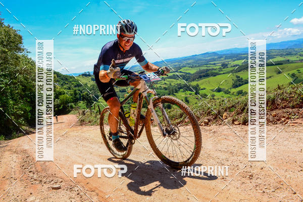 Buy your photos of the eventOURO BIKER on Fotop