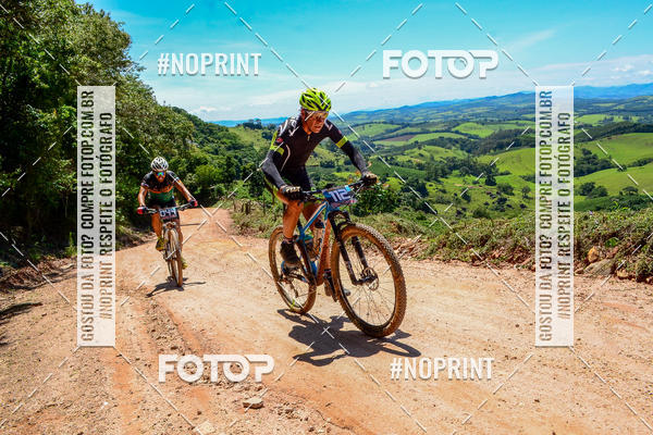 Buy your photos of the eventOURO BIKER on Fotop