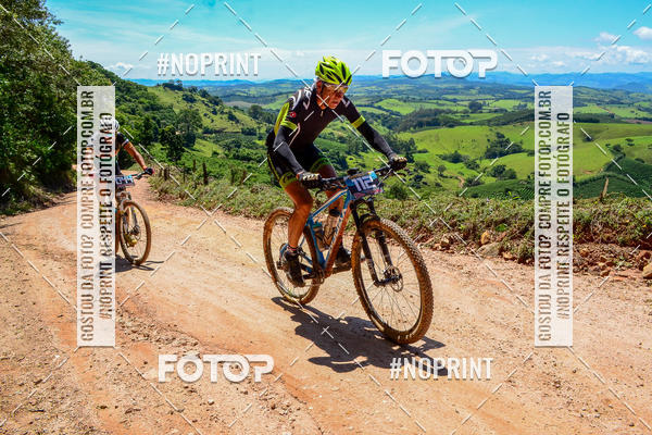 Buy your photos of the eventOURO BIKER on Fotop