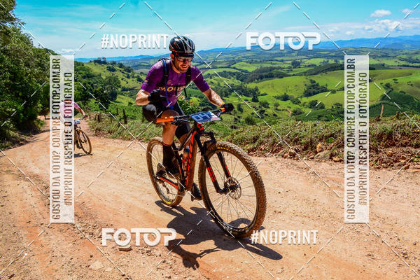 Buy your photos of the eventOURO BIKER on Fotop