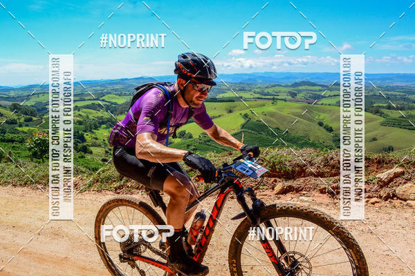 Buy your photos of the eventOURO BIKER on Fotop