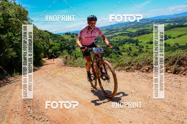 Buy your photos of the eventOURO BIKER on Fotop