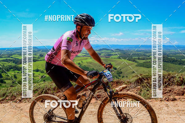 Buy your photos of the eventOURO BIKER on Fotop