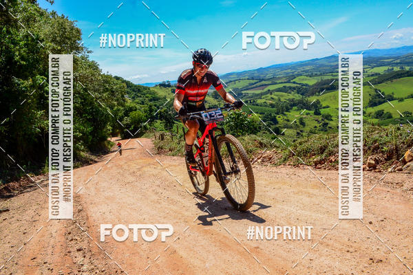 Buy your photos of the eventOURO BIKER on Fotop