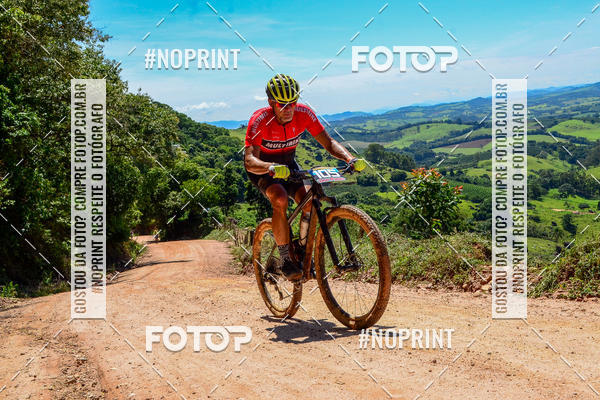 Buy your photos of the eventOURO BIKER on Fotop
