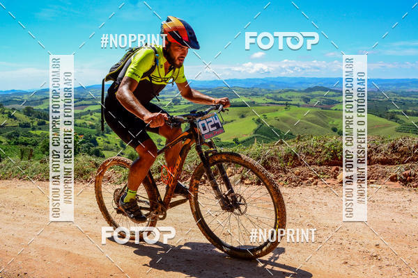 Buy your photos of the eventOURO BIKER on Fotop