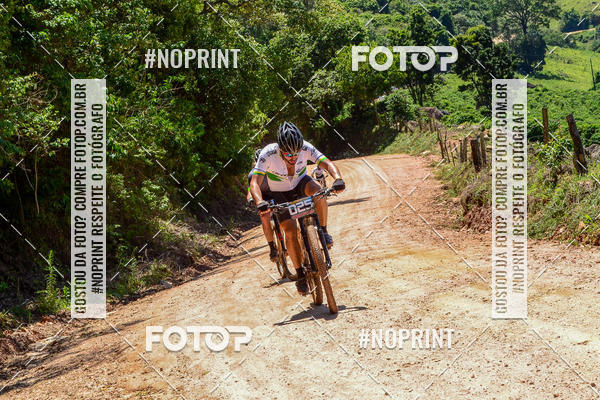 Buy your photos of the eventOURO BIKER on Fotop