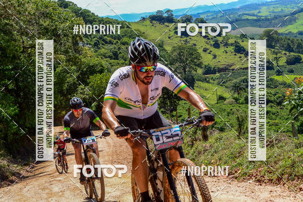 Buy your photos of the eventOURO BIKER on Fotop