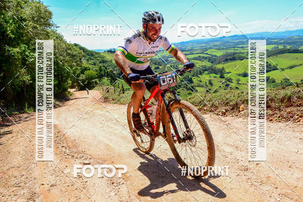 Buy your photos of the eventOURO BIKER on Fotop