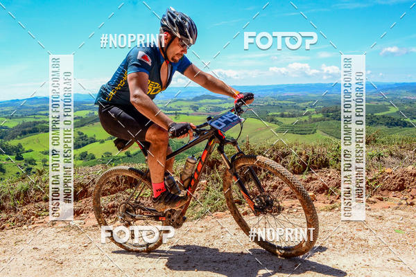 Buy your photos of the eventOURO BIKER on Fotop