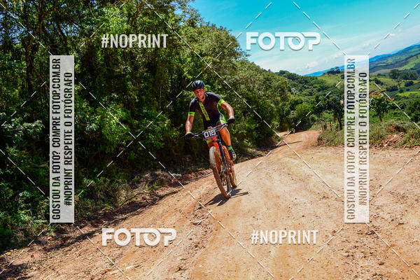 Buy your photos of the eventOURO BIKER on Fotop