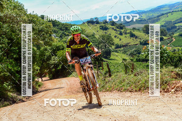 Buy your photos of the eventOURO BIKER on Fotop