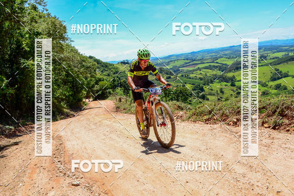 Buy your photos of the eventOURO BIKER on Fotop