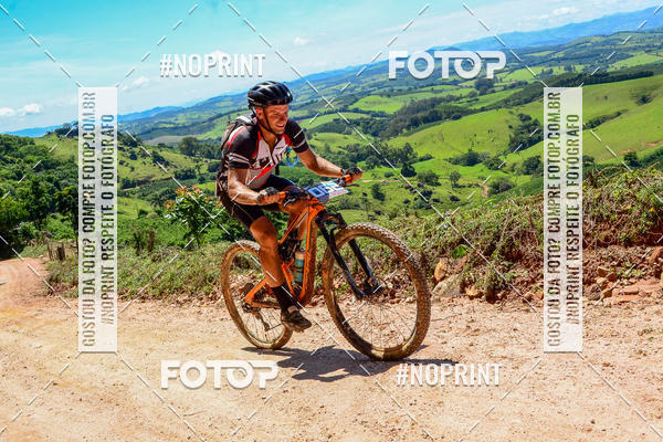 Buy your photos of the eventOURO BIKER on Fotop