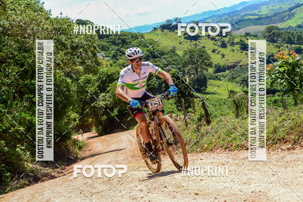 Buy your photos of the eventOURO BIKER on Fotop