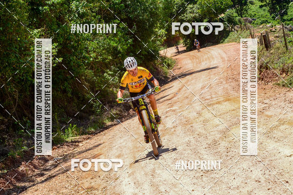 Buy your photos of the eventOURO BIKER on Fotop