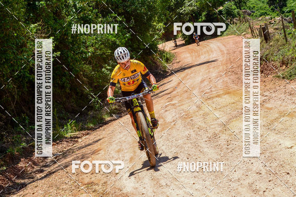 Buy your photos of the eventOURO BIKER on Fotop