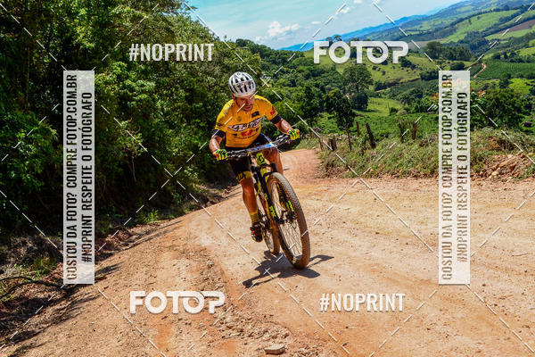 Buy your photos of the eventOURO BIKER on Fotop