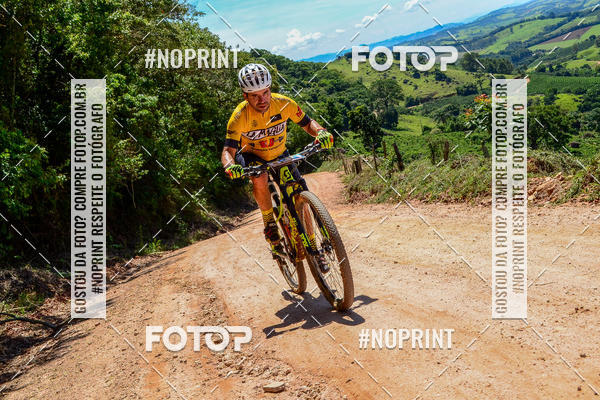 Buy your photos of the eventOURO BIKER on Fotop