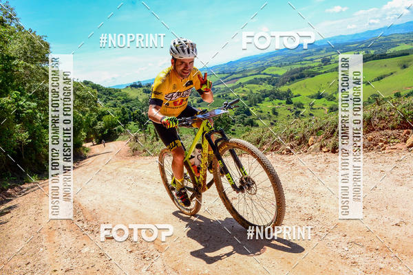 Buy your photos of the eventOURO BIKER on Fotop