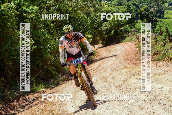 Buy your photos of the eventOURO BIKER on Fotop