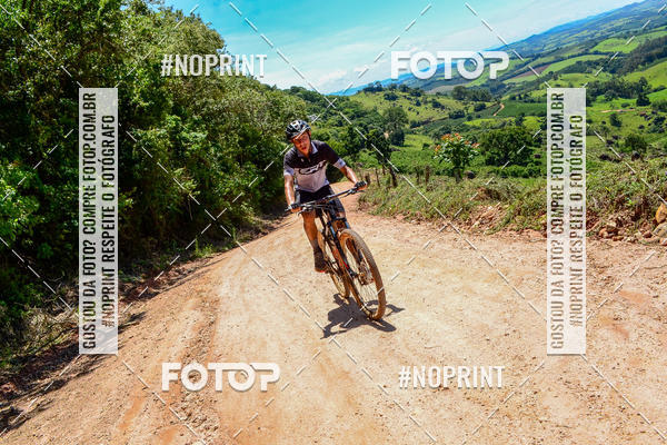 Buy your photos of the eventOURO BIKER on Fotop