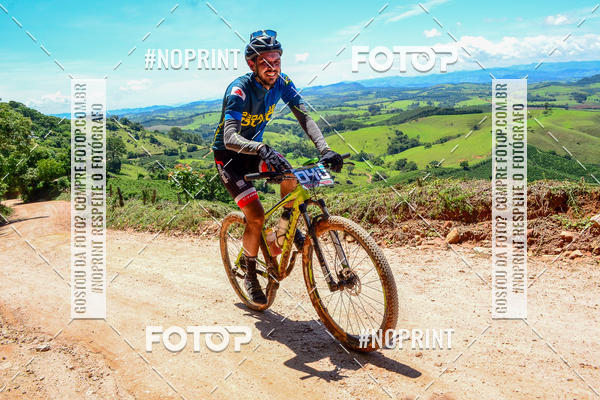 Buy your photos of the eventOURO BIKER on Fotop