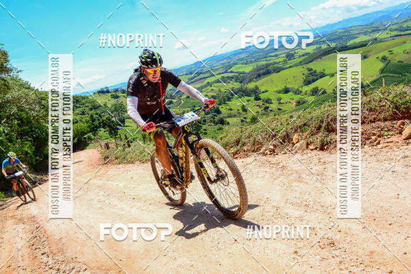 Buy your photos of the eventOURO BIKER on Fotop