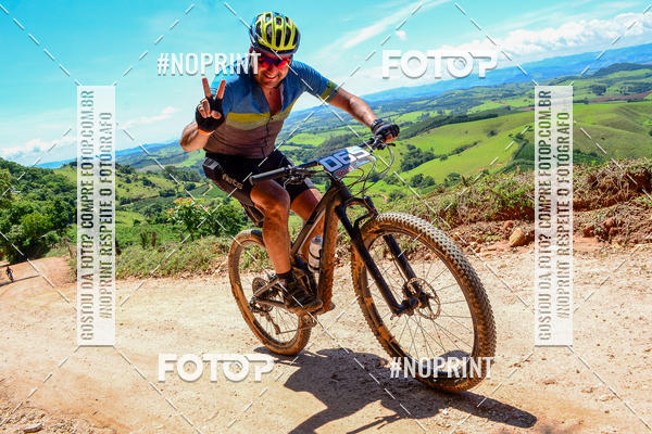 Buy your photos of the eventOURO BIKER on Fotop