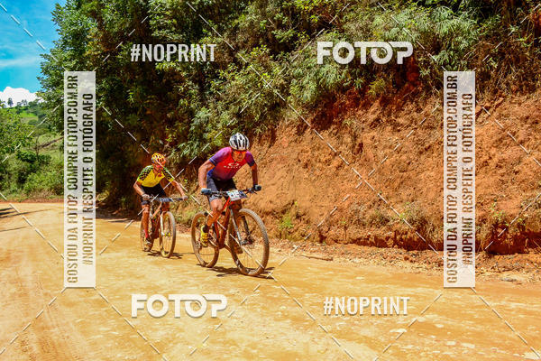 Buy your photos of the eventOURO BIKER on Fotop