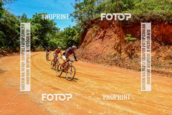 Buy your photos of the eventOURO BIKER on Fotop