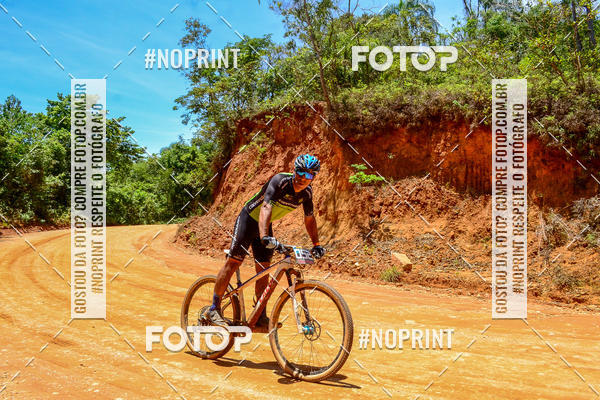 Buy your photos of the eventOURO BIKER on Fotop