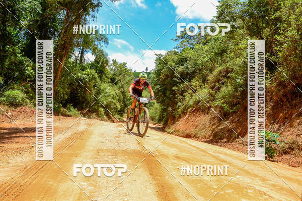 Buy your photos of the eventOURO BIKER on Fotop