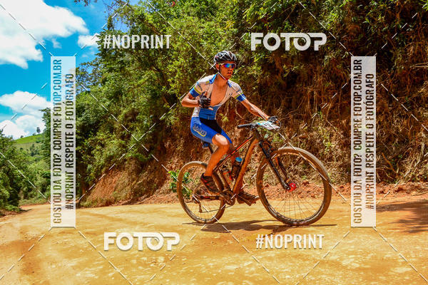 Buy your photos of the eventOURO BIKER on Fotop